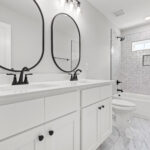 Full Bath - Light Tile - Repeat - DSC06078