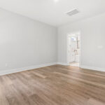 Owner Suite - Looking to Bath - DSC06015