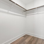 Walk-In Closet - Exemplar - DSC06096
